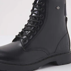 BLAKE - High-Tops - Women -Nike-winkel B46 3601 02 DETAIL