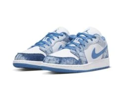 Nike-winkel -Nike-winkel air jordan 1 low washed denim 1