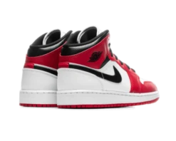 Air Jordan 1 Mid Chicago White -Nike-winkel air jordan 1 mid chicago white 2