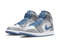 Air Jordan 1 Mid True Blue