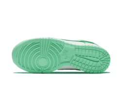 Nike Dunk Low Green Glow -Nike-winkel nike dunk low green glow 3